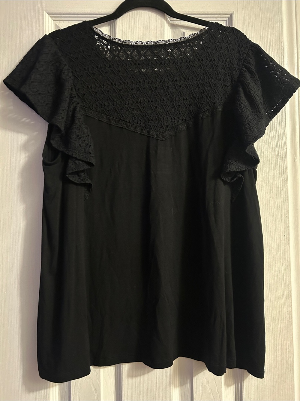 Torrid Crochet Ruffle Tshirt - Picture 4 of 4